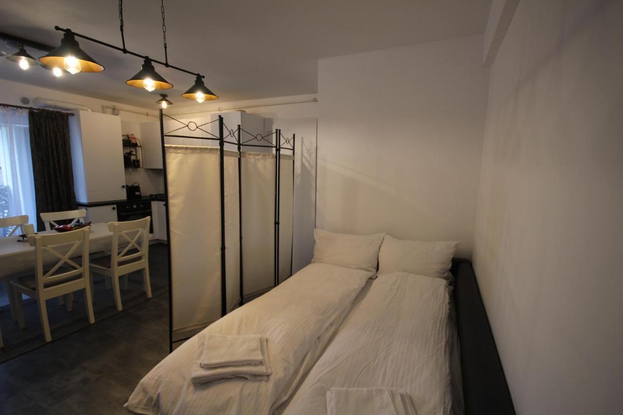 Apartment Francesca Mit Parkplatz Naehe Altstadt Sibiu Buitenkant foto