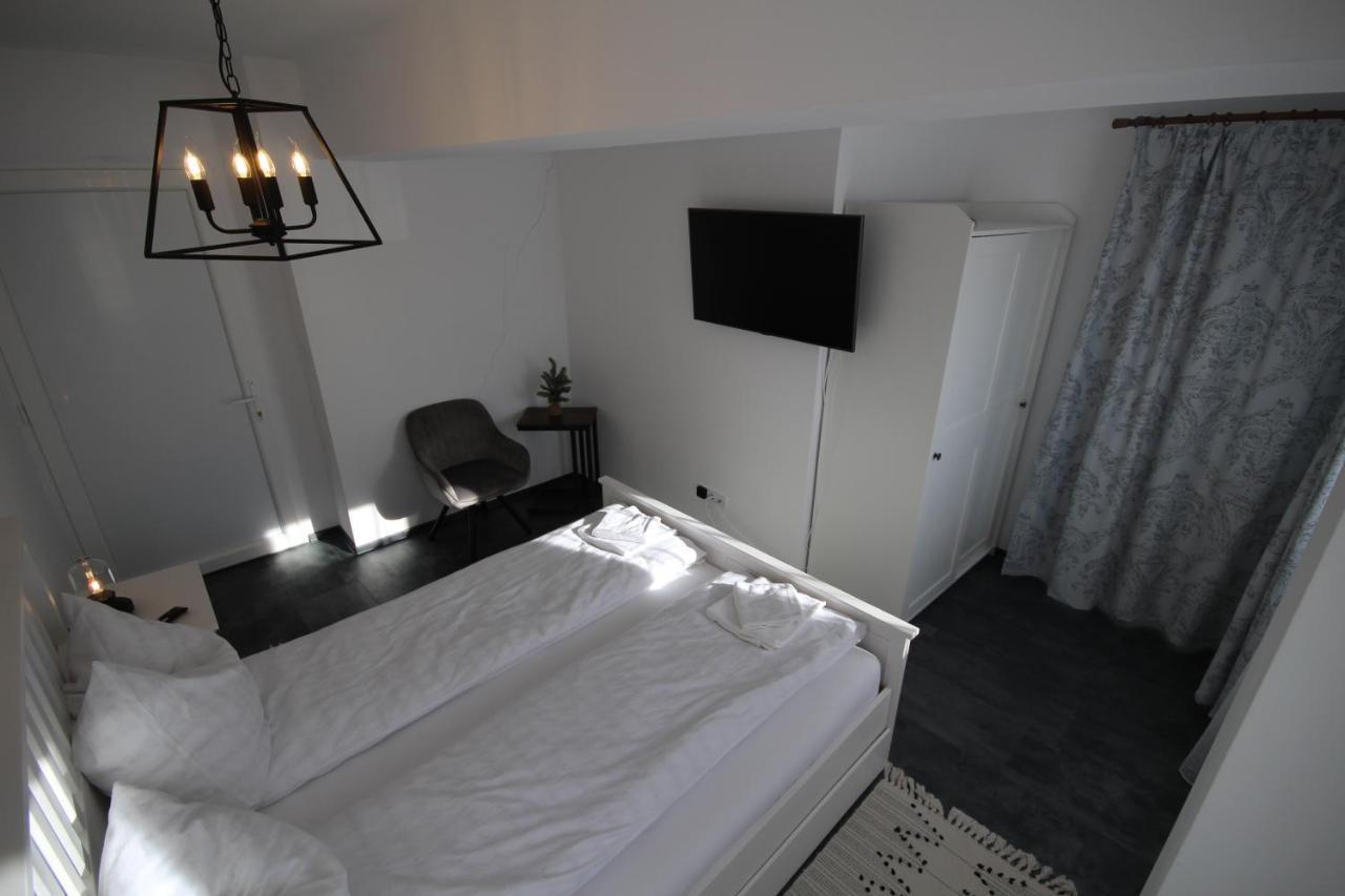 Apartment Francesca Mit Parkplatz Naehe Altstadt Sibiu Buitenkant foto