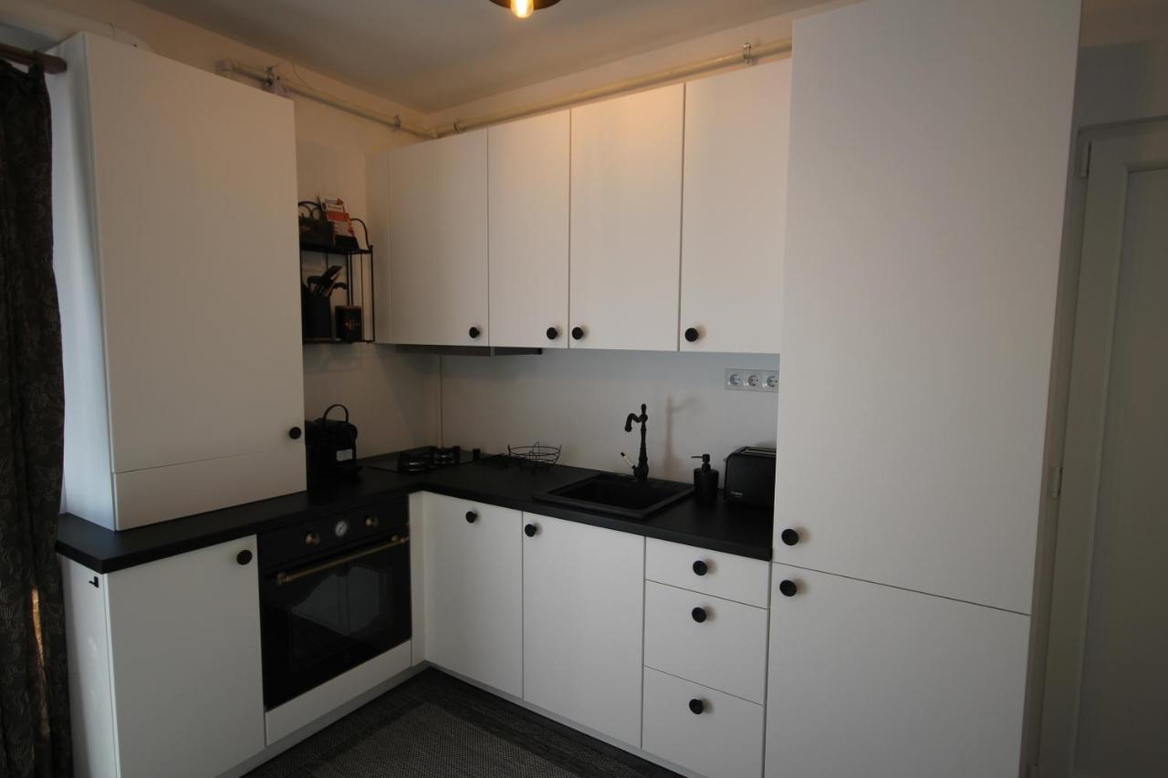 Apartment Francesca Mit Parkplatz Naehe Altstadt Sibiu Buitenkant foto
