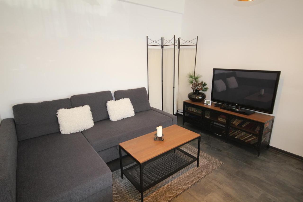 Apartment Francesca Mit Parkplatz Naehe Altstadt Sibiu Buitenkant foto